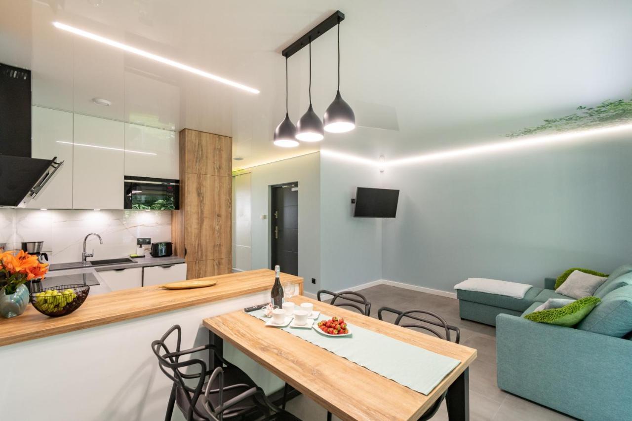 Apartamenty W Sam Las By Klif 乌斯特卡 外观 照片